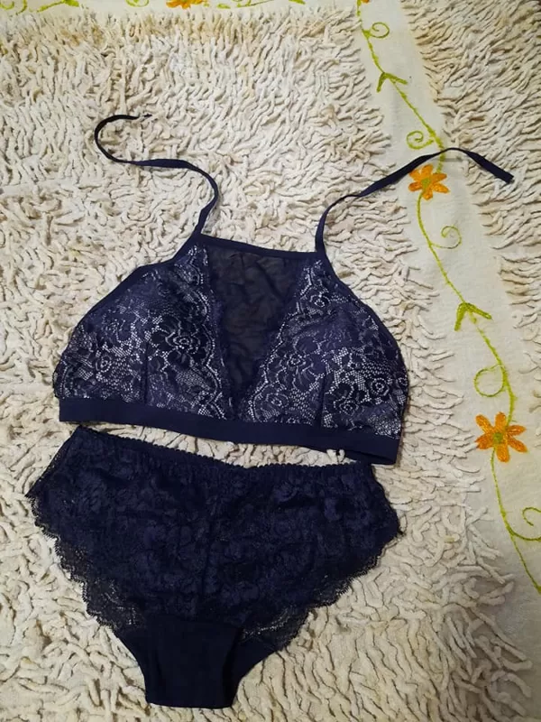 Brallet. Click on for more pictures